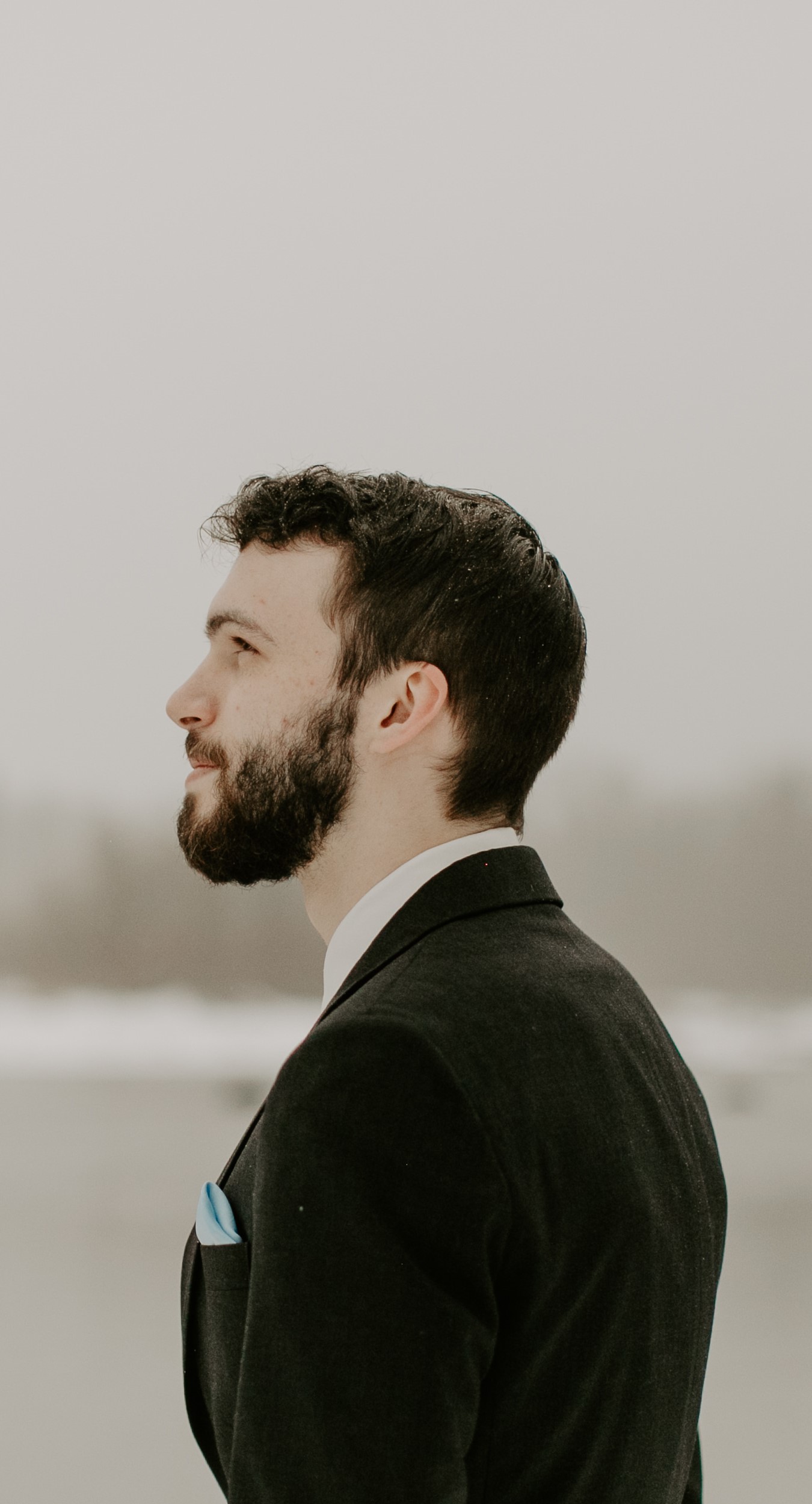 Side profile picture of Isaiah